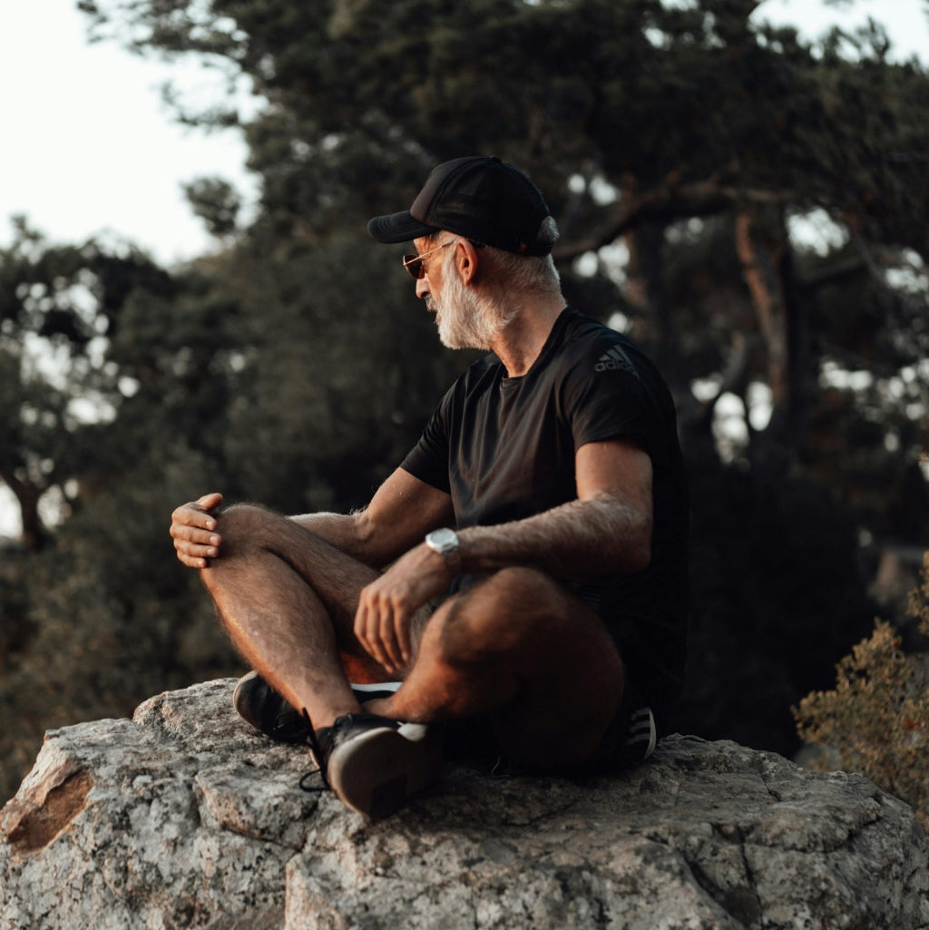 Repara tu piel tras la exposición al sol: El producto clave en tu rutina de skincare de hombre para cuidar tu piel en verano